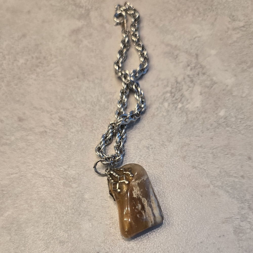 Beautiful Silver Bracelet With Polished Brown Stone Detail